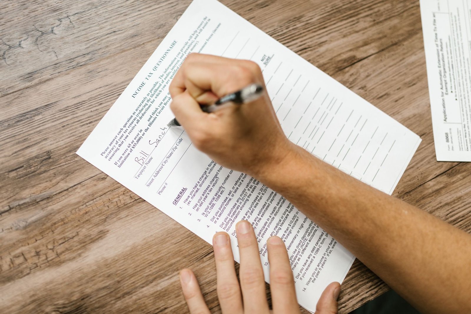Family member completing VA Form 21-2680 to request Special Monthly Compensation for mesothelioma care needs
